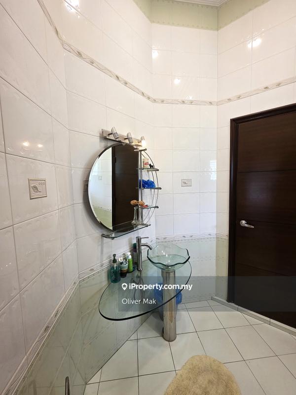 Banglo untuk Dijual di Taman Overseas Union (Taman Oug), Jalan Klang Lama (Old Klang Road) oleh Oliver Mak - iProperty.com.my