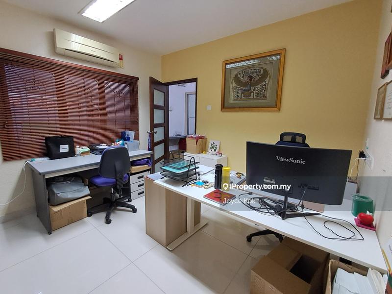 Semi-Detached House for Sale in Usj 5, Subang Jaya by Joyce Kok - iProperty.com.my