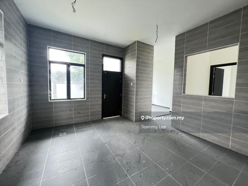 Bungalow House for Sale in Bukit Sungai Long, Bandar Sungai Long by Teammy Lee - iProperty.com.my