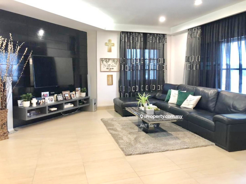 For Sale - Villa Ampang