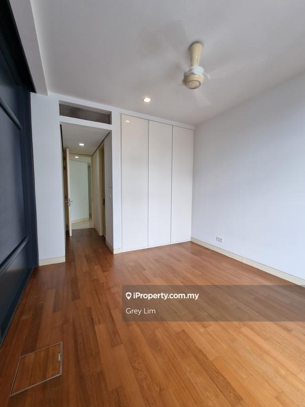 Condominium for Sale in Condominium @ The Troika by Grey Lim - iProperty.com.my