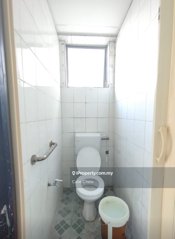 Shop / Office for Rent in Bandar Bukit Raja, Klang by Calie Chew - iProperty.com.my