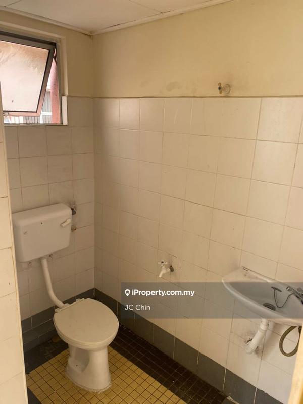 For Sale - Bandar Nilai Utama