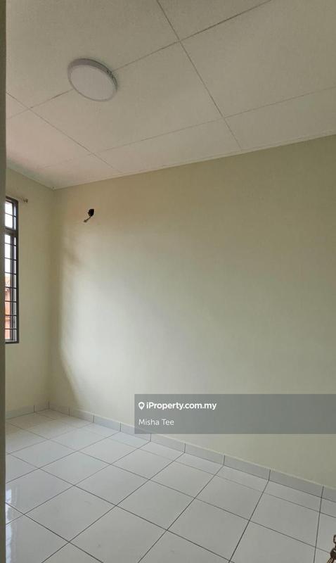 Rumah Teres 2.5-Tingkat untuk Dijual di Taman Tasik Prima, Puchong oleh Misha Tee - iProperty.com.my
