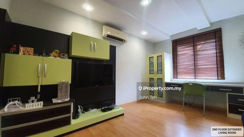 3-storey Terraced House for Sale in Bayan Lepas, Sungai Ara by John Teh - iProperty.com.my