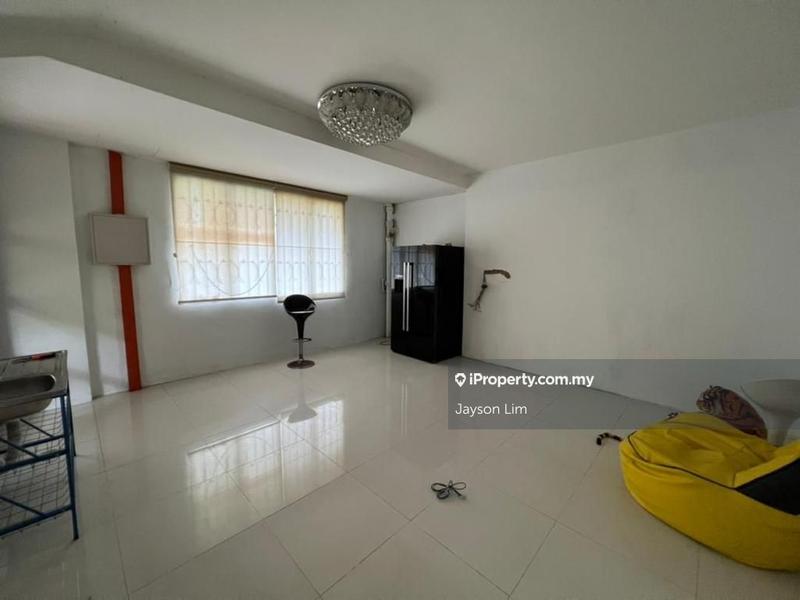 Bungalow House for Sale in Straits View, Johor Bahru by Jayson Lim - iProperty.com.my
