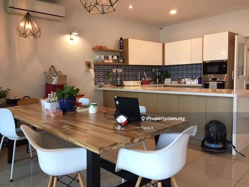 For Sale - Armanee Terrace II