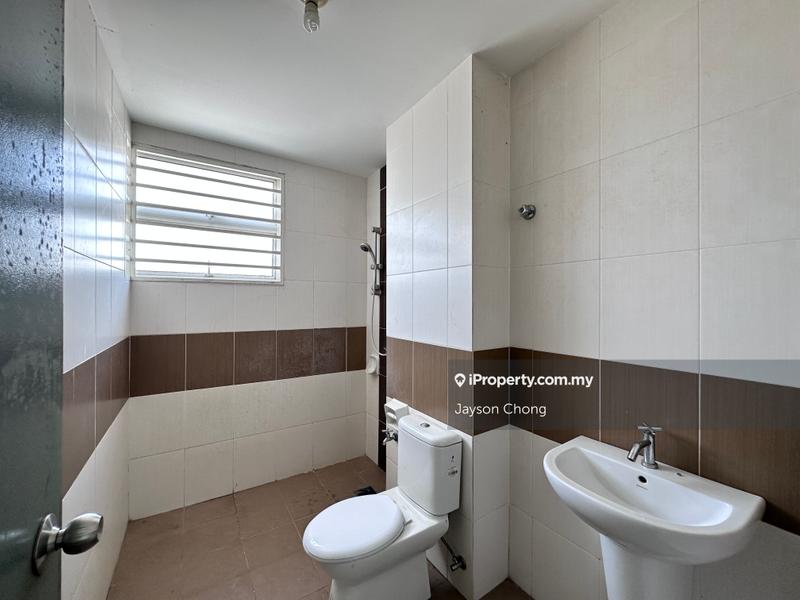 Rumah Teres 2-Tingkat untuk Dijual di Taman Tiara East, Semenyih oleh Jayson Chong - iProperty.com.my