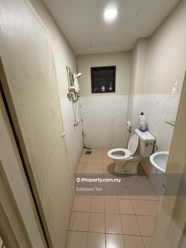 Residensi Servis untuk Dijual di Villa Mutiara @ Mutiara Kompleks oleh Edmond Teh - iProperty.com.my