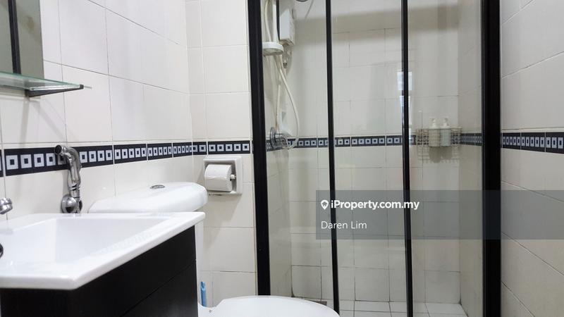 Service Residence for Sale in Maytower Serviced Residences by Daren Lim - iProperty.com.my