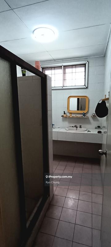 Rumah Berangkai 2 Tingkat untuk Dijual di BU4 [End Lot], Bandar Utama, Damansara PJ, Bandar Utama oleh Ryo Chung - iProperty.com.my