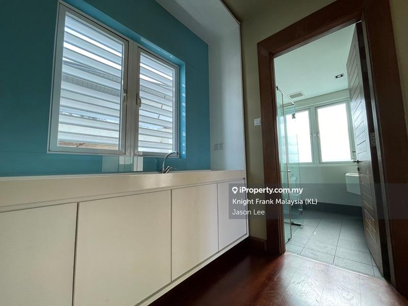 Bungalow House untuk Dijual di Country Heights Damansara, Kuala Lumpur oleh Jason Lee - iProperty.com.my