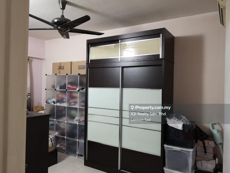 Condominium for Sale in Petaling Indah Condominiums by Lemon See - iProperty.com.my