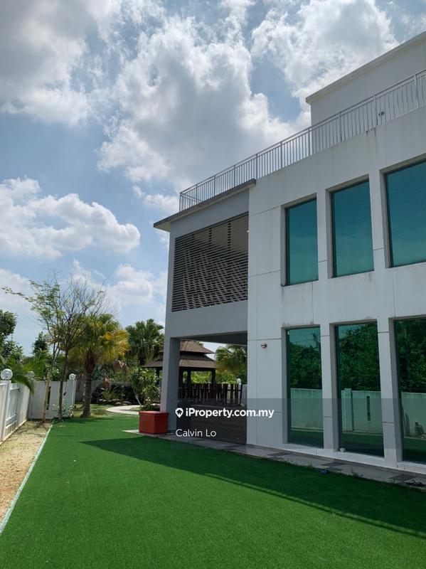 Banglo untuk Dijual di New Bungalow, Lestari Perdana 4, Seri Kembangan oleh Calvin Lo - iProperty.com.my