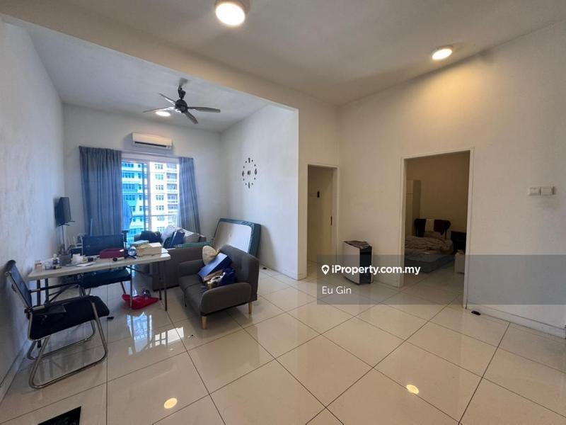 For Sale - Skypod Residence