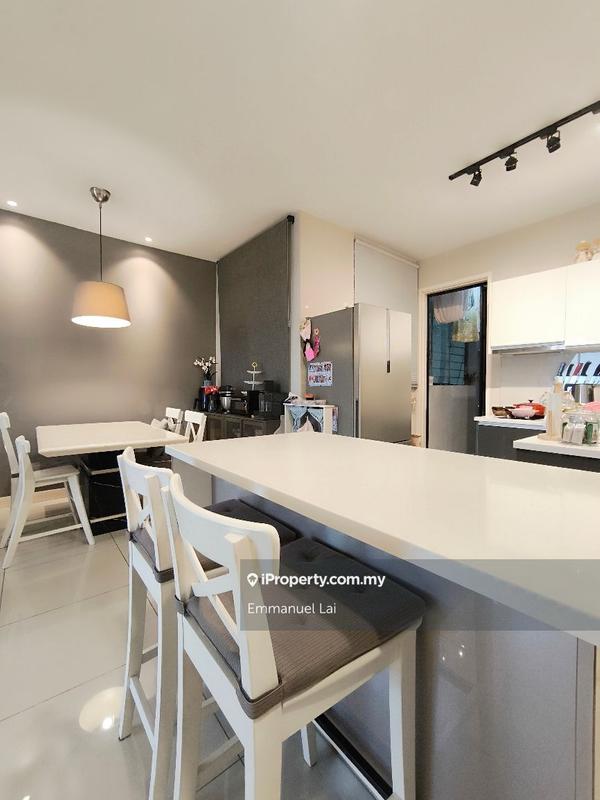 Service Residence for Sale in KL Gateway Residences by Emmanuel Lai - iProperty.com.my