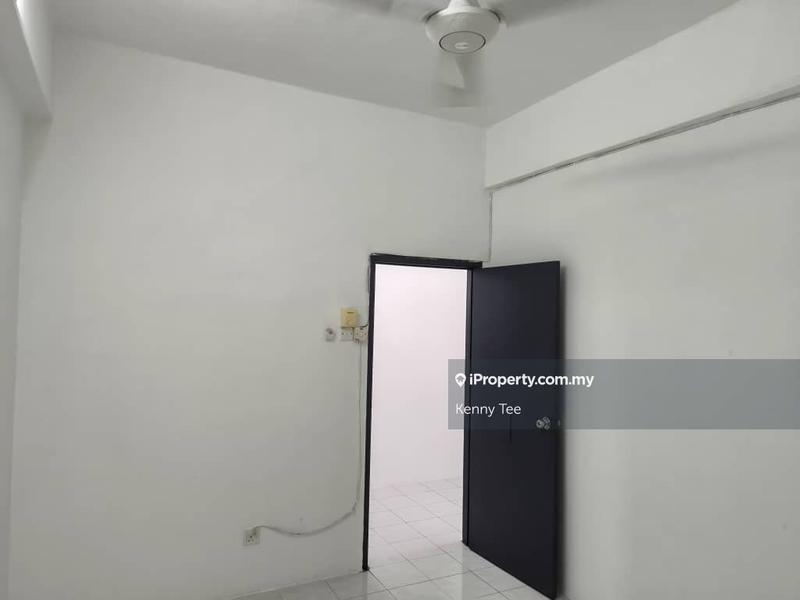 Apartment for Sale in Desa Palma by Kenny Tee - iProperty.com.my