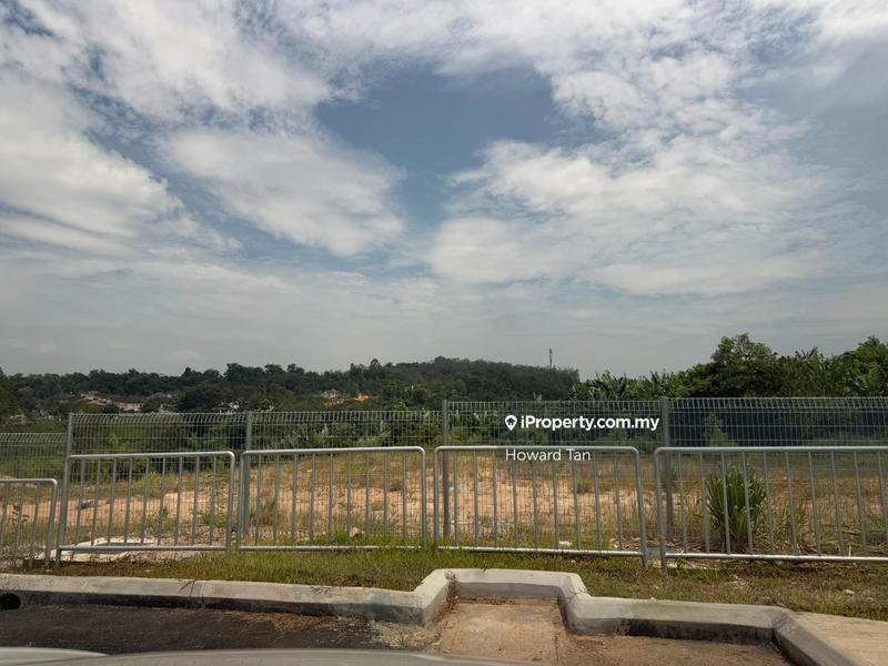Semi-Detached House for Sale in Kemayan Height, Seremban 2 by Howard Tan - iProperty.com.my