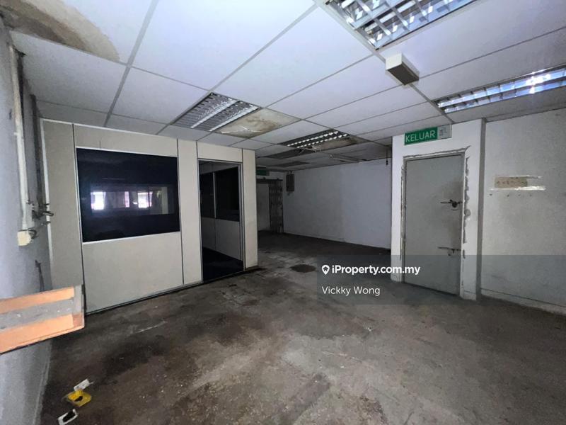 Shop / Office for Sale in Taman Maluri, Cheras by Vickky Wong - iProperty.com.my