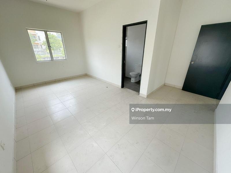 Rumah Berkembar untuk Dijual di Banyan 1 Bandar Seri Coalfields, Sungai Buloh oleh Winson Tam - iProperty.com.my
