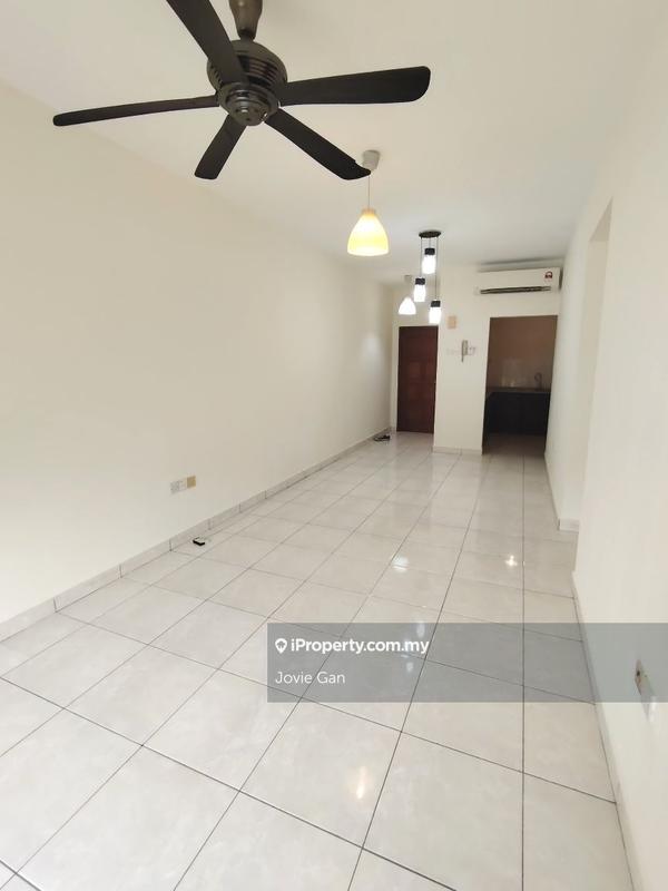 Kondominium untuk Disewa di Perdana View oleh Jovie Gan - iProperty.com.my
