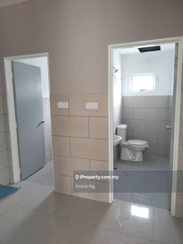 Semi-D Kilang untuk Dijual di Sepanggar Kkip, Kota Kinabalu oleh Emice Ng - iProperty.com.my