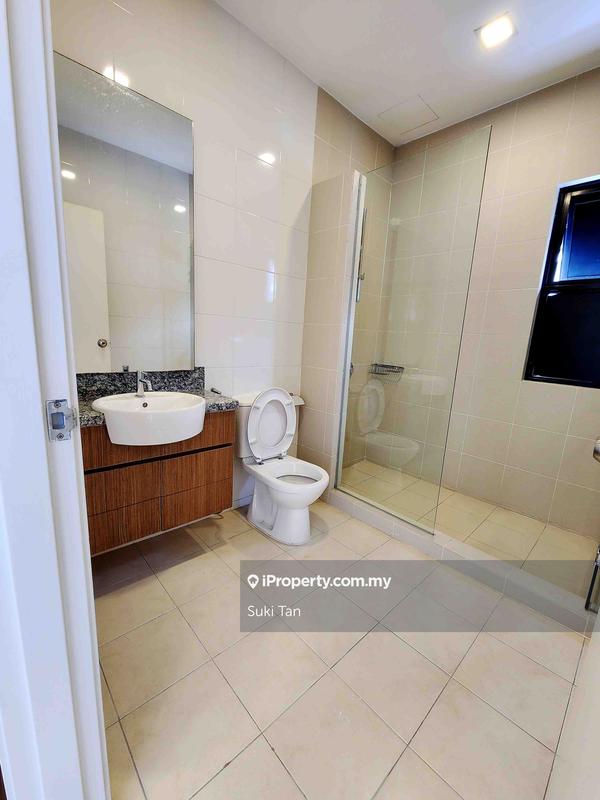 Rumah Berangkai 3 Tingkat untuk Dijual di Lake Fields, Sungai Besi oleh Suki Tan - iProperty.com.my