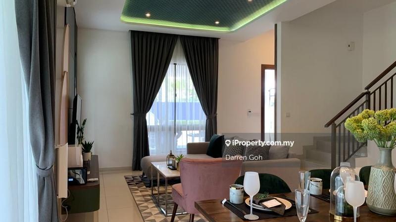 Rumah Teres 2-Tingkat untuk Dijual di Setia Warisan Tropika, Sepang oleh Darren Goh - iProperty.com.my