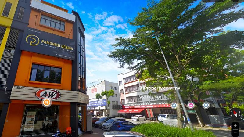 For Rent - ⭐ Suitable for Hotel, Entertainment, Confinement, Education, Healthcare or F&B ⭐