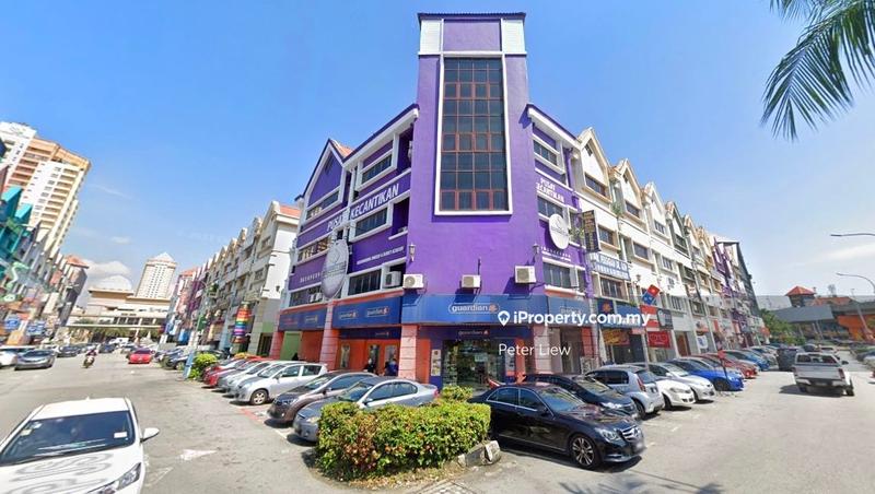 For Sale - CORNER 4 STOREY SHOP AT BANDAR SUNWAY, PRIME LOCATION, HOTSPOT AREA