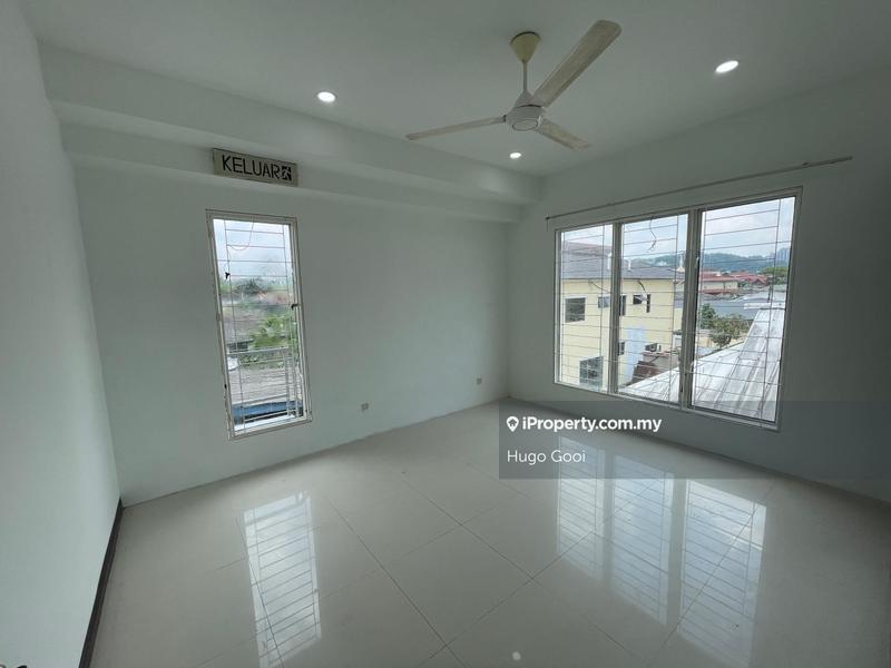 Rumah Berkembar untuk Disewa di Section 4, PJS, Jalan Gasing, Templer, Petaling Jaya oleh Hugo Gooi - iProperty.com.my