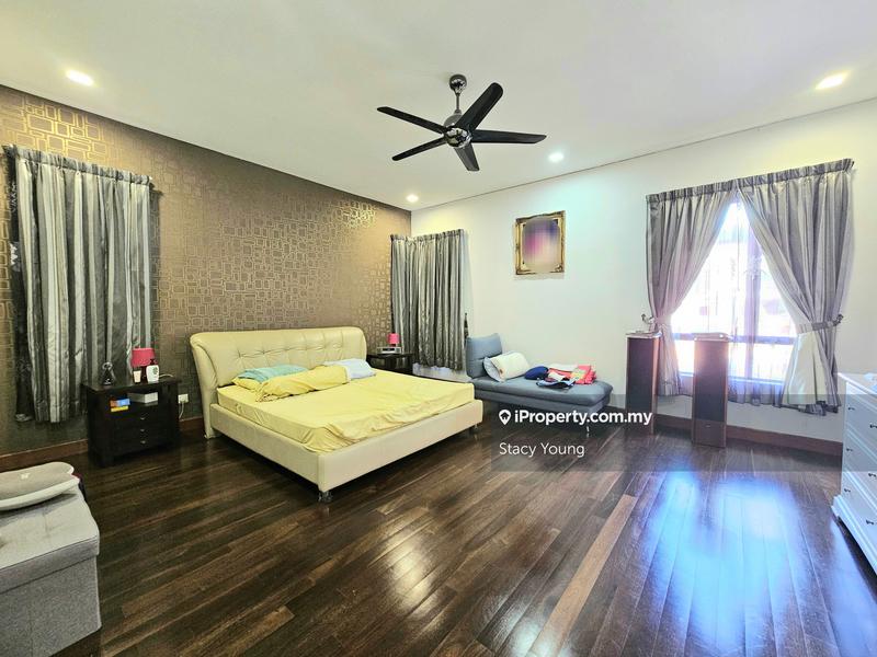 Rumah Berkembar untuk Dijual di Batu 9, Cheras oleh Stacy Young - iProperty.com.my