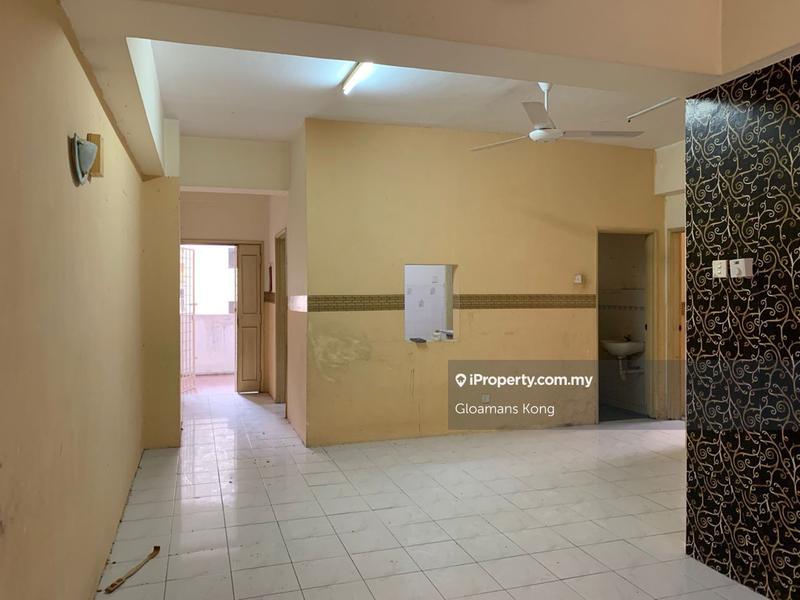 For Sale - Prima Saujana