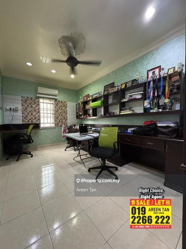 Rumah Berangkai 2 Tingkat untuk Dijual di Taman Bayu Emas, Klang oleh Areen Tan - iProperty.com.my