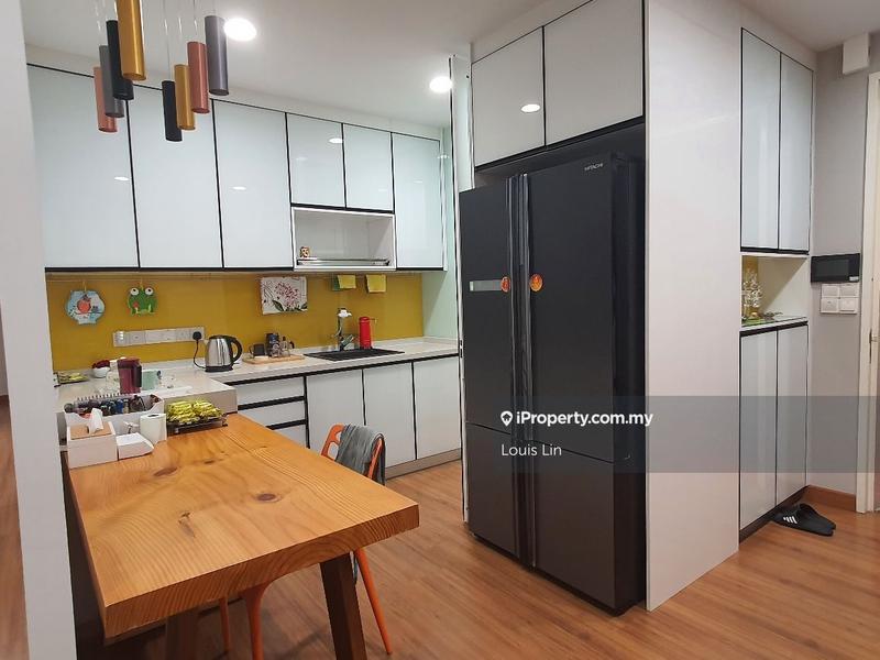 For Sale - The Potpourri