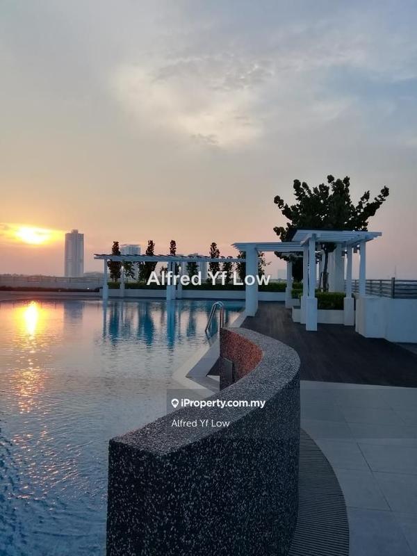 Residensi Servis untuk Dijual di Molek Pulai oleh Alfred Yf Low - iProperty.com.my