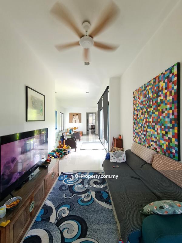 Bungalow House for Sale in Mines Resort City, Seri Kembangan by Venice Chong - iProperty.com.my