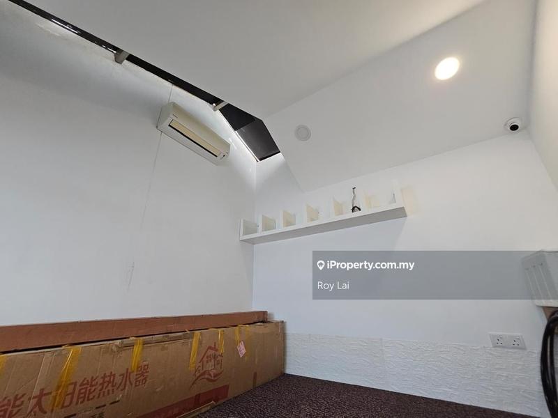 Rumah Berkembar untuk Disewa di Sungai Long, Bandar Sungai Long oleh Roy Lai - iProperty.com.my