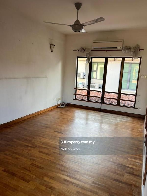 Bungalow House for Sale in Bukit Gita Bayu, Seri Kembangan by Nelson Woo - iProperty.com.my
