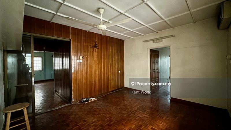 Bungalow House for Sale in Taman Bandaraya, Bangsar by Kent Wong - iProperty.com.my