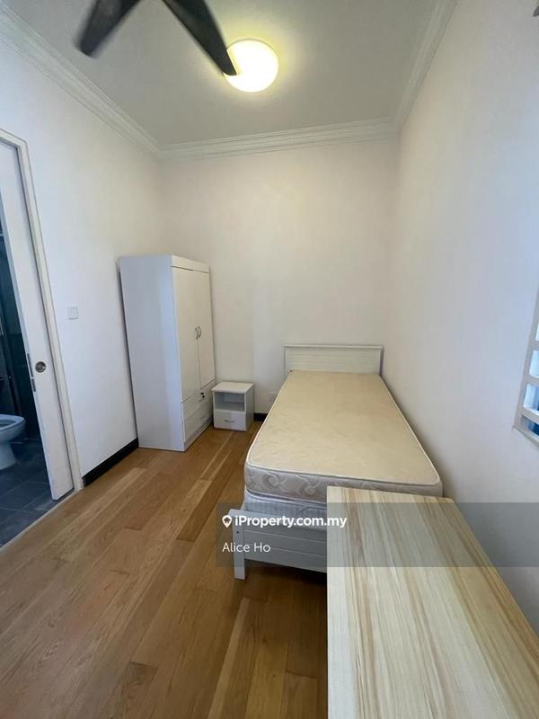 Kediaman Servis untuk Dijual di Isola oleh Alice Ho - iProperty.com.my
