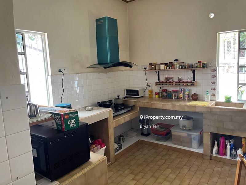 Bungalow House for Sale in Jalan Ipoh, Kuala Lumpur by Bryan Teh - iProperty.com.my