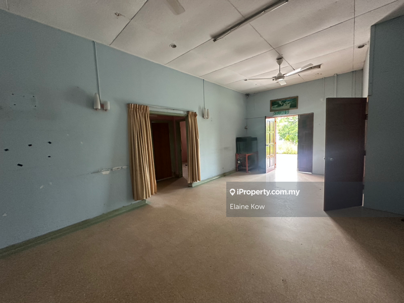 Bungalow House for Sale in Taman Kanagapuram, Petaling Jaya by Elaine Kow - iProperty.com.my