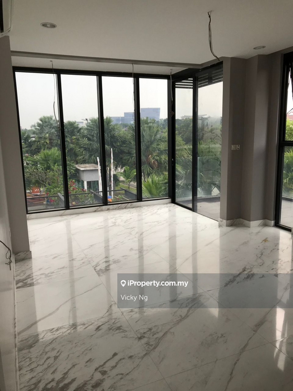 Banglo untuk Dijual di Perdana Lakeview East, Cyberjaya oleh Vicky Ng - iProperty.com.my