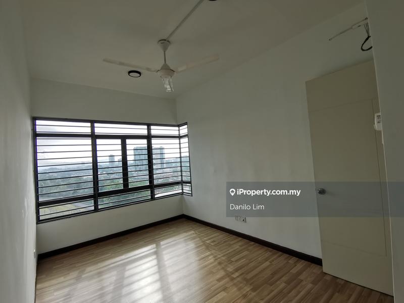 For Sale - Damai Hillpark