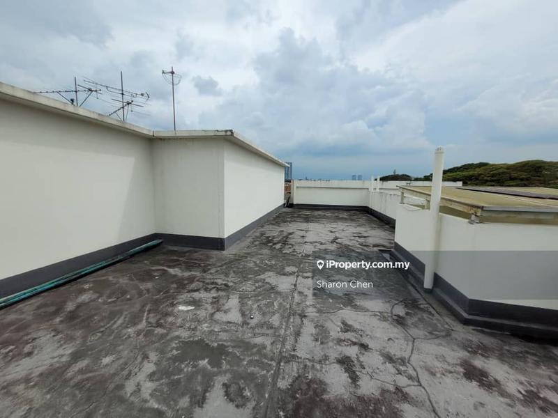Townhouse for Sale in Bandar Utama, Selangor by Sharon Chen - iProperty.com.my