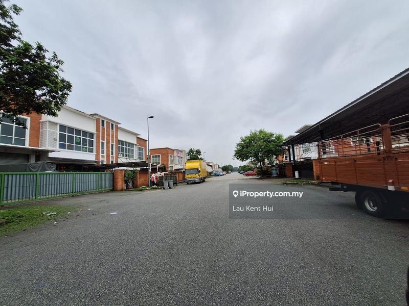 Semi-D Factory for Sale in Rawang Corporate Industrial Park, Rawang by Lau Kent Hui - iProperty.com.my