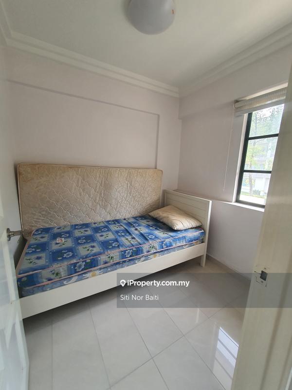 Rumah Bandar untuk Dijual di Ampang Hilir, Ampang oleh Siti Beeb - iProperty.com.my