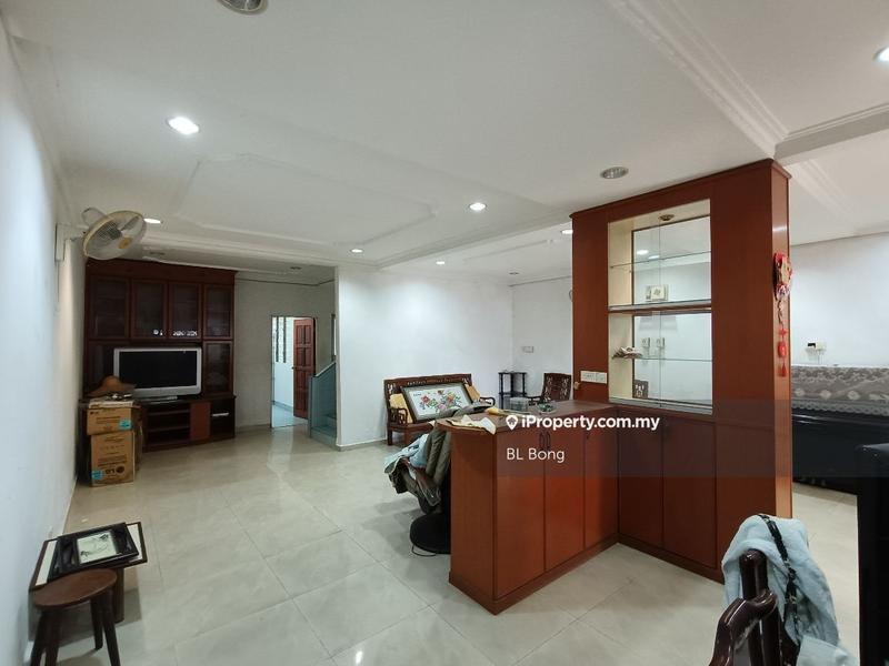 Rumah Teres 2-Tingkat untuk Dijual di Ayer Keroh, Melaka oleh BL Bong - iProperty.com.my