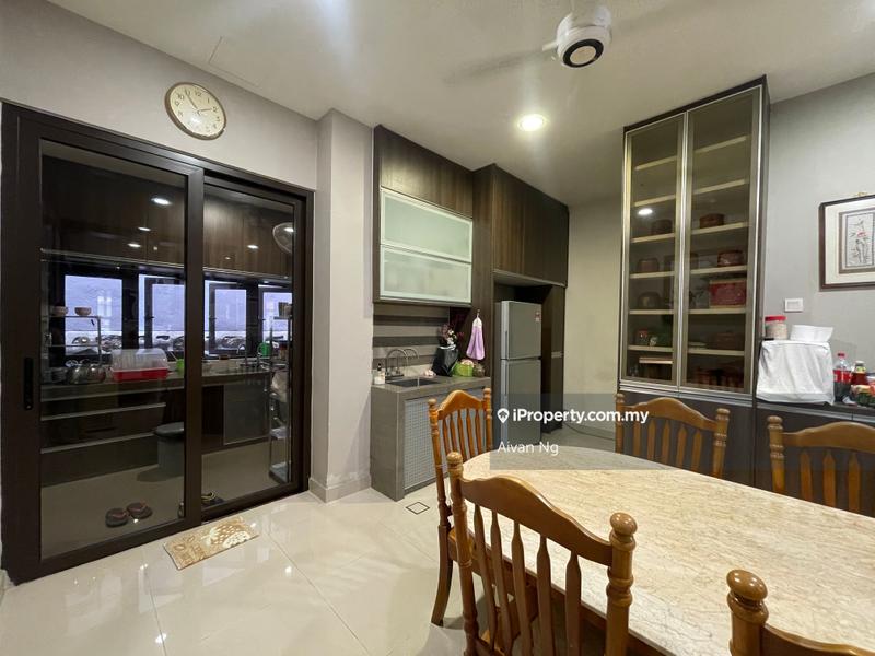 Rumah Berkembar untuk Dijual di Bukit Sungai Long, Bandar Sungai Long oleh Aivan Ng - iProperty.com.my